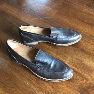 Italian made women’s size 9 Claudy Loafers